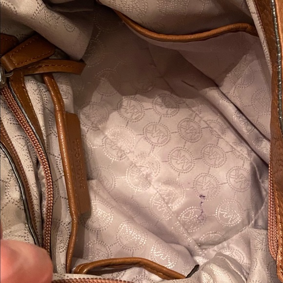 Michael Kors purse - Picture 4 of 6